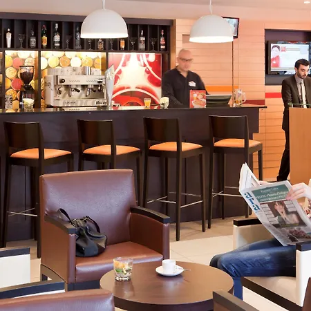 Ibis Barcelona Mollet 2*