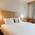 Ibis Barcelona Mollet 2*