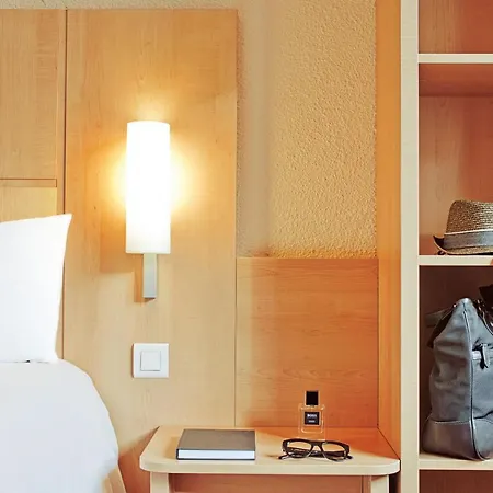 Hotel Ibis Barcelona Mollet 2*