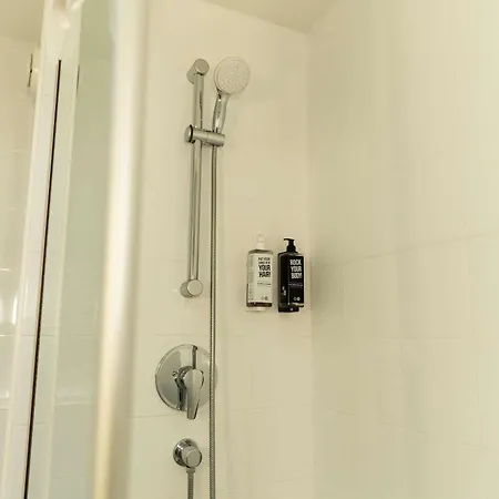 מלון Ibis Barcelona Mollet 2*