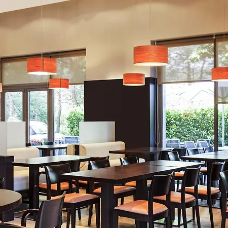 מלון Ibis Barcelona Mollet 2*