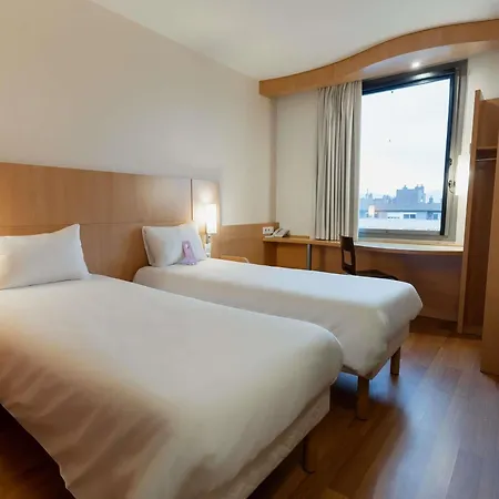 Ibis Barcelona Mollet 2*