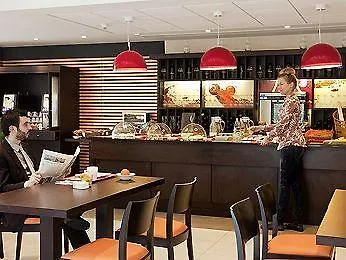 Ibis Barcelona Mollet Отель