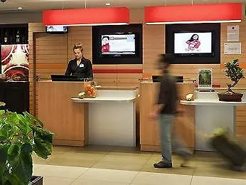 Ibis Barcelona Mollet 2*