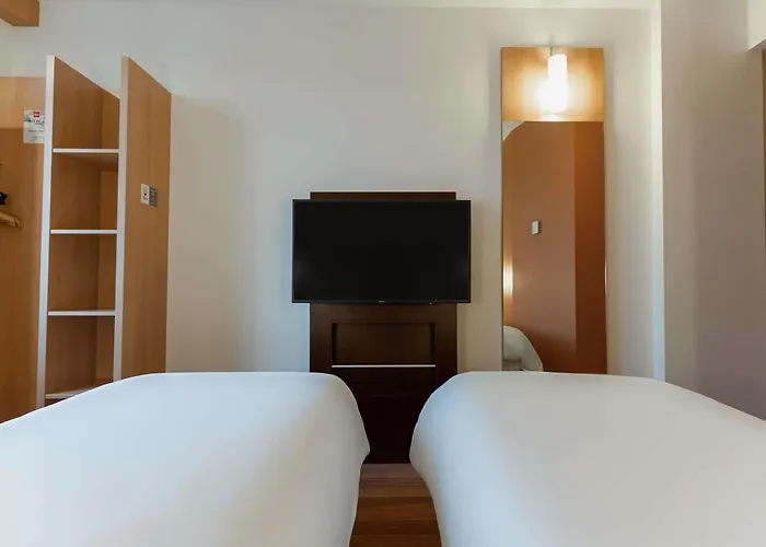 Ibis Barcelona Mollet 2*