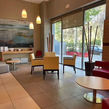 Ibis Barcelona Mollet 몰레델발레스