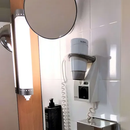 Ibis Barcelona Mollet 2*