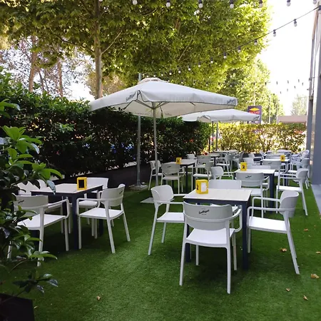 Отель Ibis Barcelona Mollet Мольет-дель-Вальес