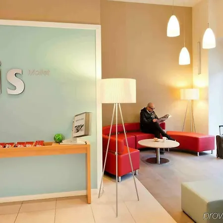 Отель Ibis Barcelona Mollet 2*